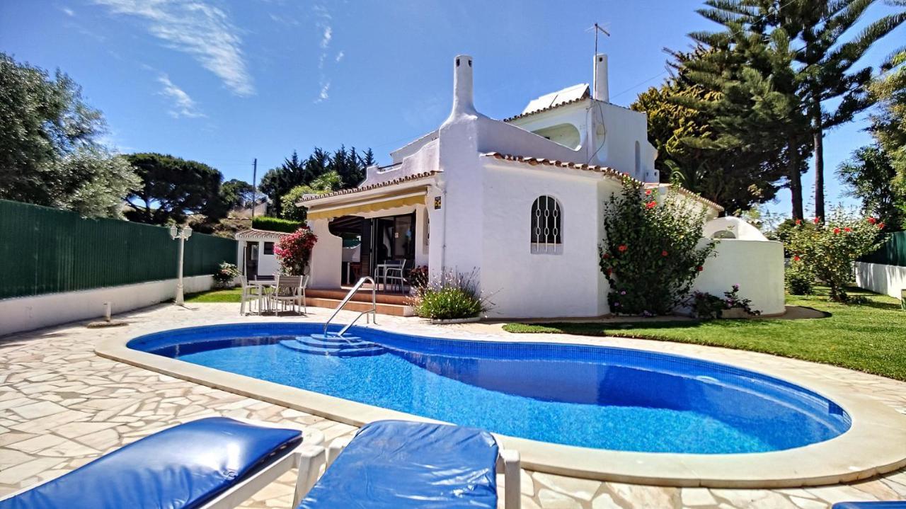 Villa Palmeira Galé